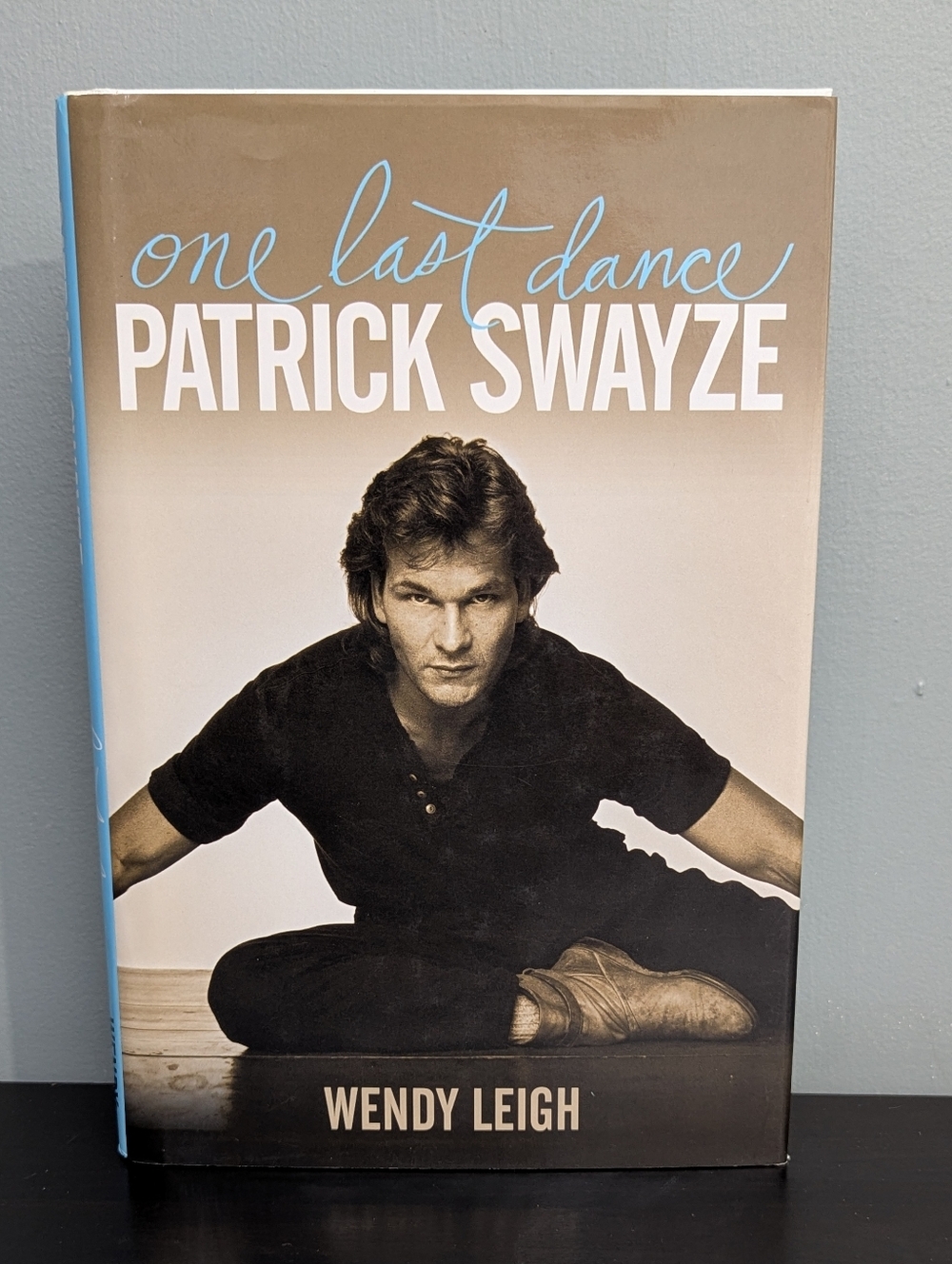4/$10 📚 One Last Dance Patrick Swayze by Wendy Leigh‎
